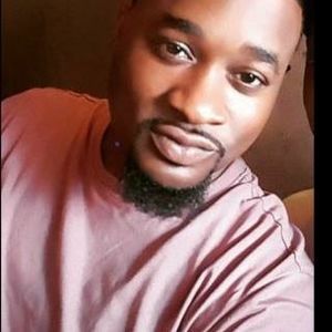 Meet your Posher, Logan